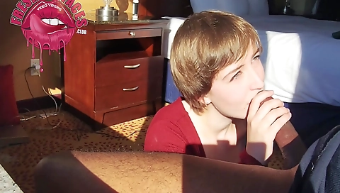 Big tits brunette babe with a nice mouth and a nice deep throat