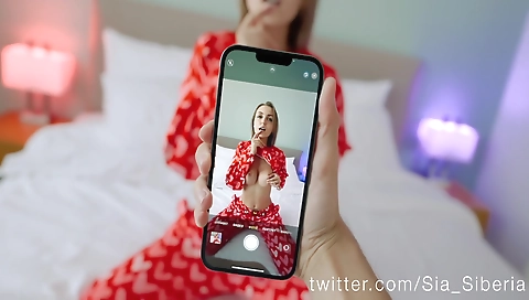 Blonde with a big booty fucked in a big cock in POV