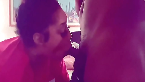 Two tattooed chicks show love with two women in a threesome