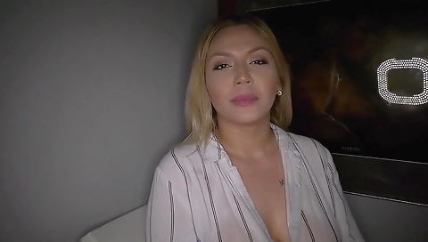 Amateur blonde and milf with a large pair of tits 1