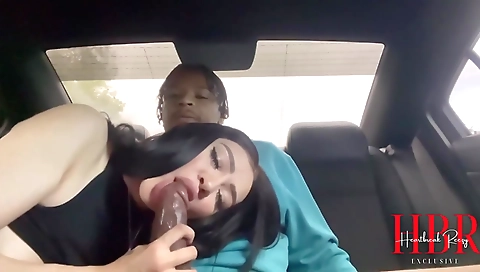 Big ass latina gets fucked on the car in a deepthroat vid